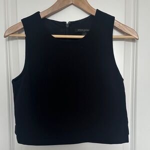 Banana Republic Black Cropped Sleeveless Top - Size 2 (Petite)